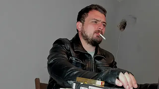 Freechat Master_Mark_Wayne on StripChat