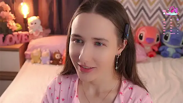 Freechat MaudAle on StripChat