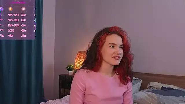 MauraSpurrier from StripChat