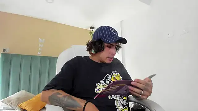 Freechat May_y_Goeth on StripChat