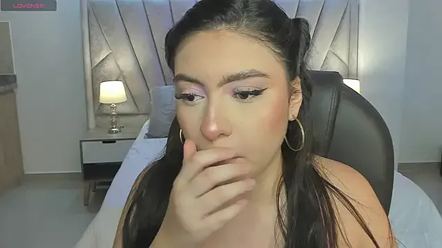 Freechat Maya_vexx on StripChat