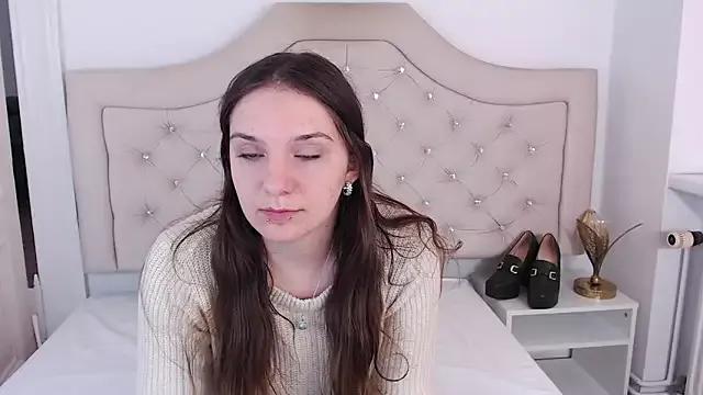MayaFlirt from StripChat is Freechat