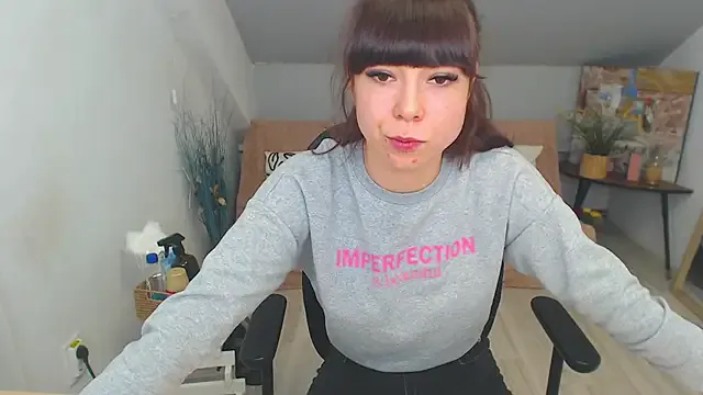 MayaWill on StripChat 