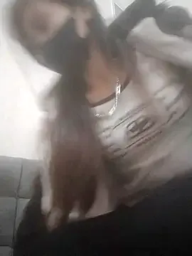 Freechat meganmeo on StripChat