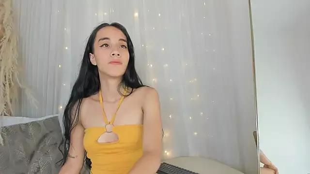 melina_rouse_ from StripChat is Freechat