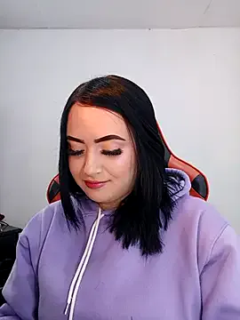 Freechat mia_anyeli on StripChat