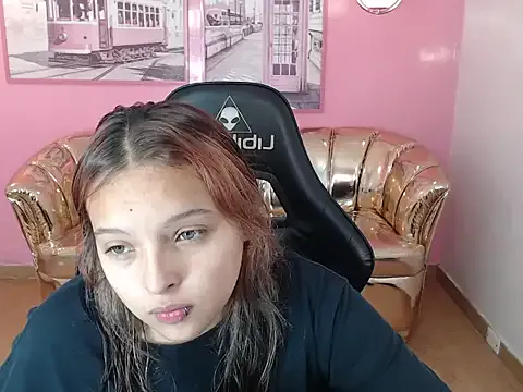 Freechat mia_foster_t on StripChat