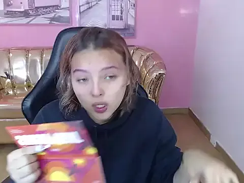 Freechat mia_foster_t on StripChat