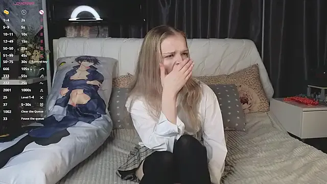 Freechat MicheleHonas on StripChat