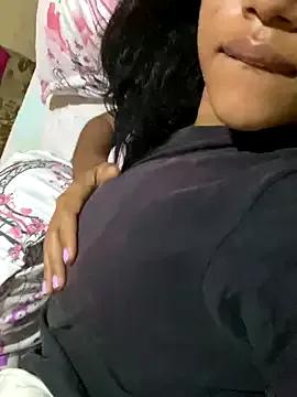 MiiaBrownn from StripChat is Freechat