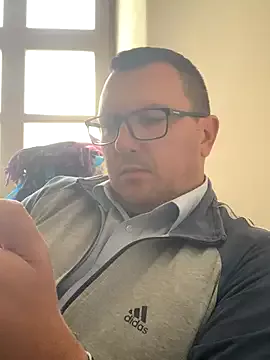 Private Mike8523 on StripChat