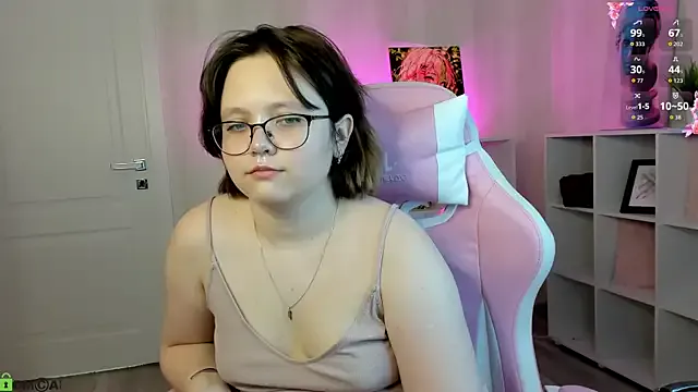 Mila__Cutee — stand up and show my outfit