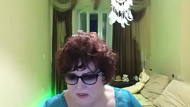 Mila_Redd from StripChat is Freechat