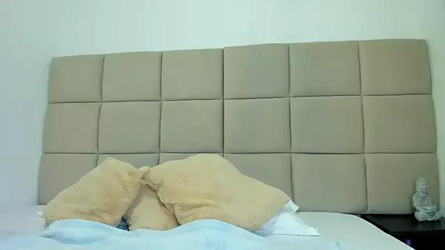 mila_star8 from StripChat is Freechat
