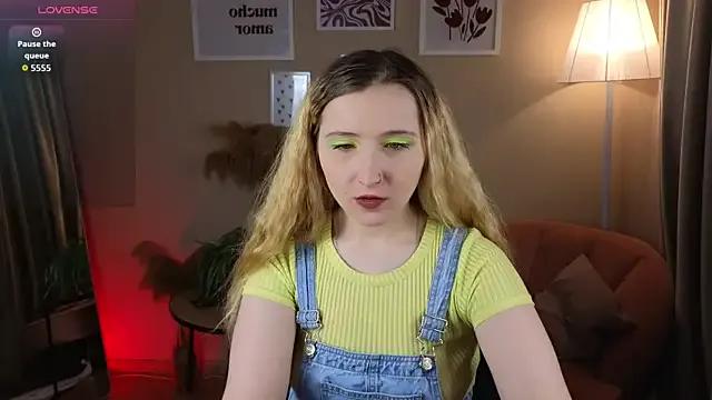 Milana_Key from StripChat is Freechat