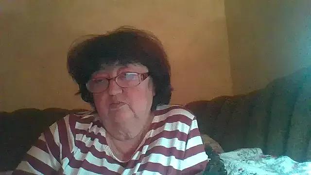 MilaSky5303 from StripChat is Freechat