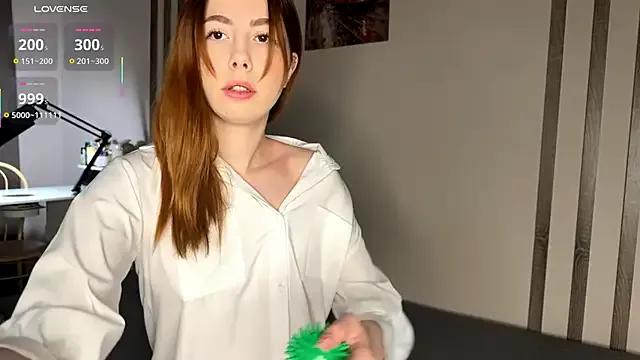 MilissaSneddon from StripChat is Freechat