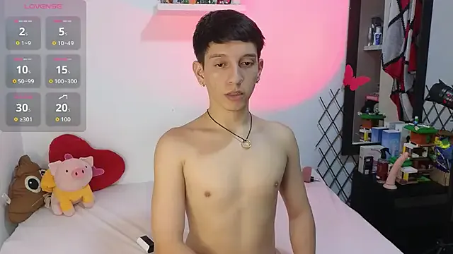 Freechat milky__boy_ on StripChat