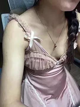 Mina048 from StripChat is Freechat