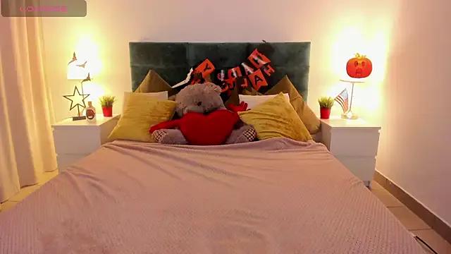 mishapallmer from StripChat is Freechat