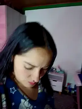 Freechat MisNicol on StripChat