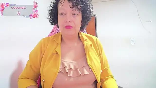 Miss_Oriana from StripChat is Freechat
