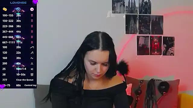 Miss_Vic from StripChat is Freechat