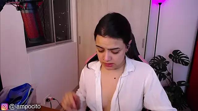 MissPuchi from StripChat