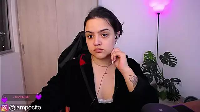 MissPuchi from StripChat