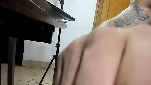 Freechat MISTER_VENOM on StripChat