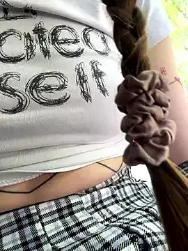 mmelicious from StripChat is Freechat