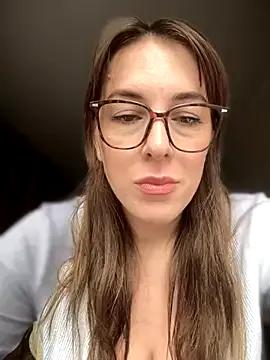 MommmyYummy from StripChat