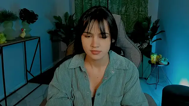 Freechat MonicaFarmer on StripChat