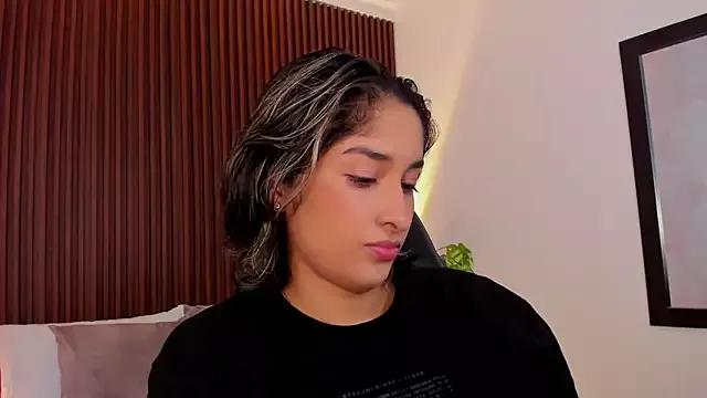 monserrat_blanco from StripChat is Freechat