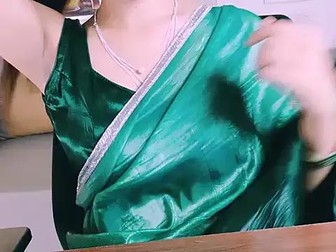 My_Rose from StripChat is Freechat