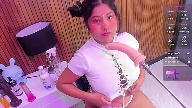 mysticlatina1 from StripChat is Freechat