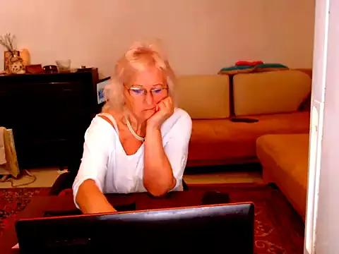 Natali7634 from StripChat