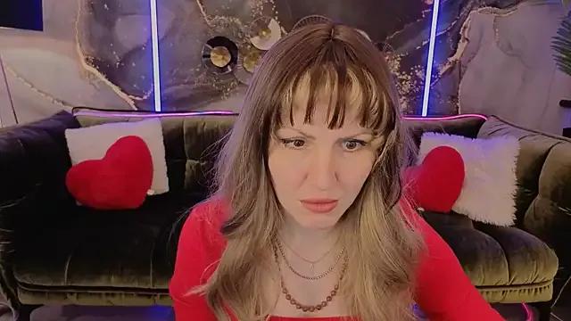 NatalyChanell from StripChat is Freechat