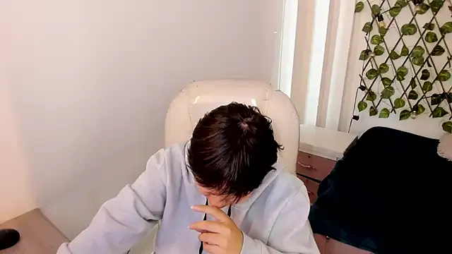 Freechat Nathaly_ds on StripChat