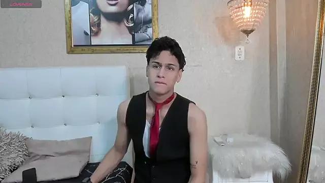 Nickcoper from StripChat is Freechat