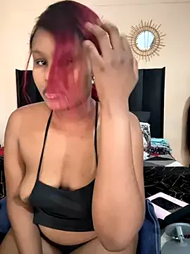 Freechat Nicole_bash on StripChat