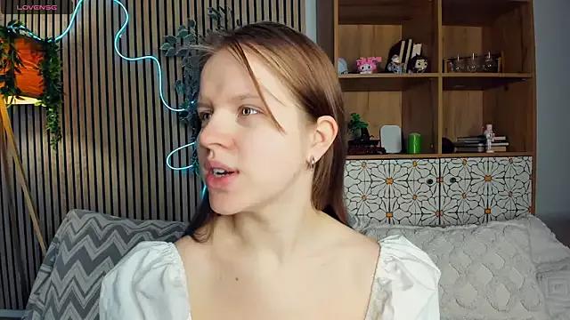 NicoleSkyt from StripChat is Freechat