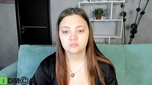 Nika_Maris from StripChat is Freechat