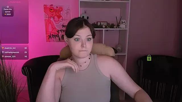 Nikole_kitt from StripChat