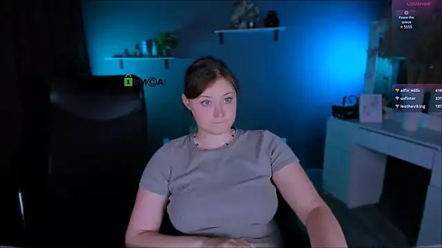 Nikole_kitt from StripChat