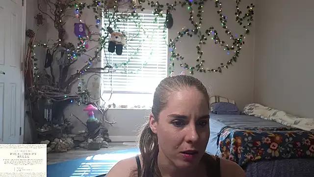 nilkibunnyxo from StripChat is Freechat