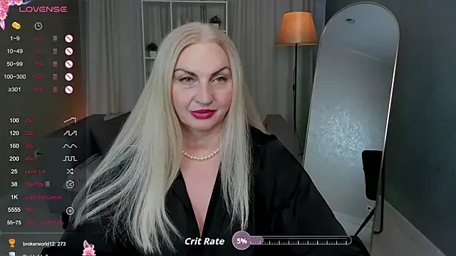 Freechat Nina_Devillle on StripChat