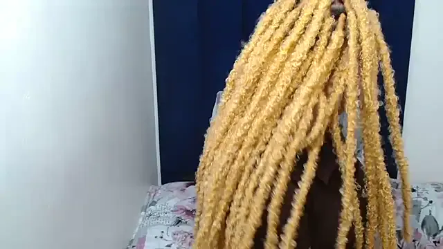 Private Nisha_102 on StripChat