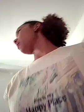 NyahMoon from StripChat is Freechat