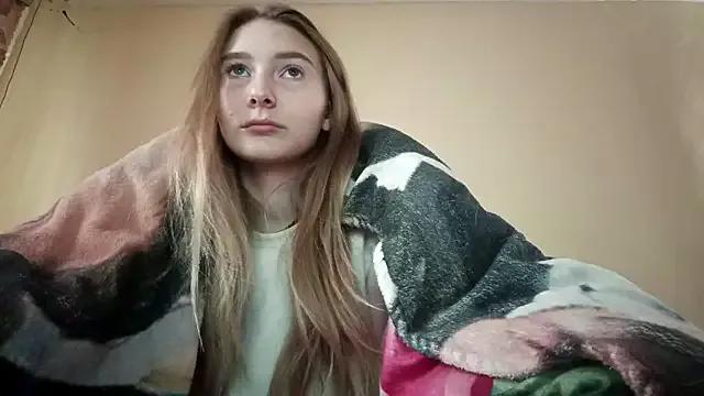 Nymera_flare from StripChat
